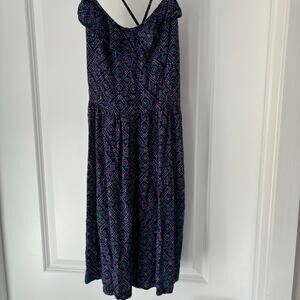 Hollister Navy Geometric Print Strappy Smocked Back Dress Size Medium EUC
